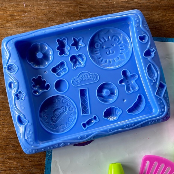 [ Play-Doh Sweet Shoppe Cookie Creations Baking Set 2014 ] - Picture 2 of 5
